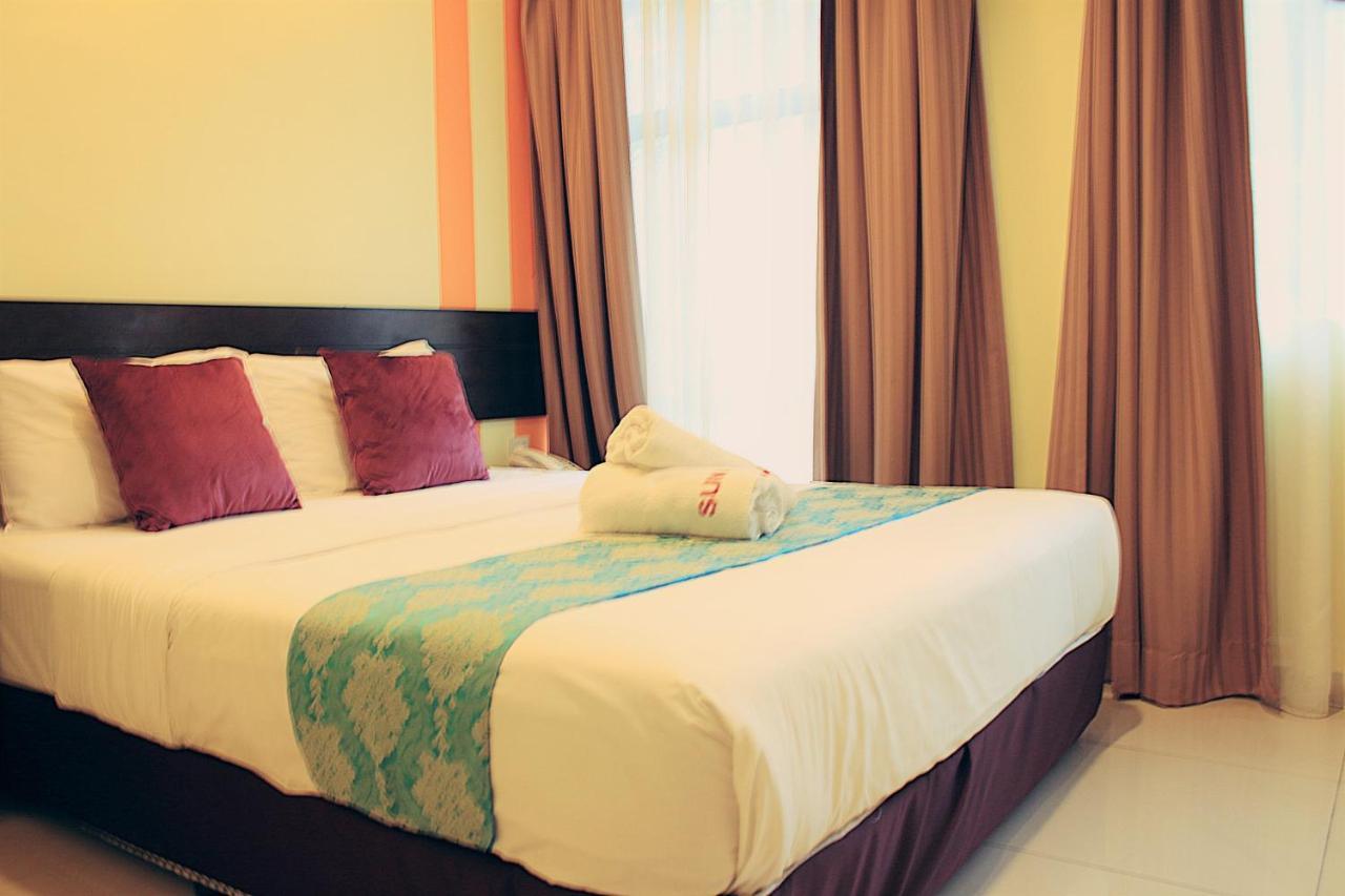 Sun Inns Hotel Ayer Keroh Zewnętrze zdjęcie
